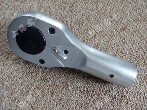 數(shù)顯扭矩扳手