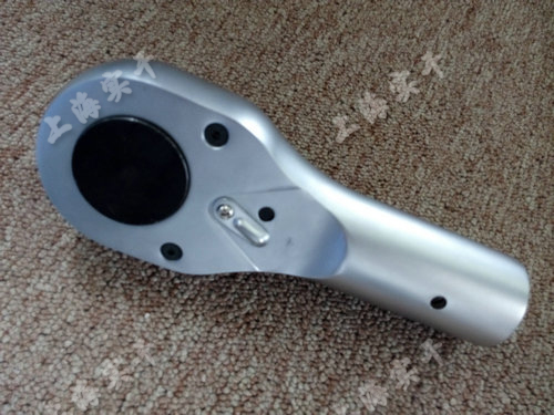 高精度數(shù)顯扭力扳手圖片