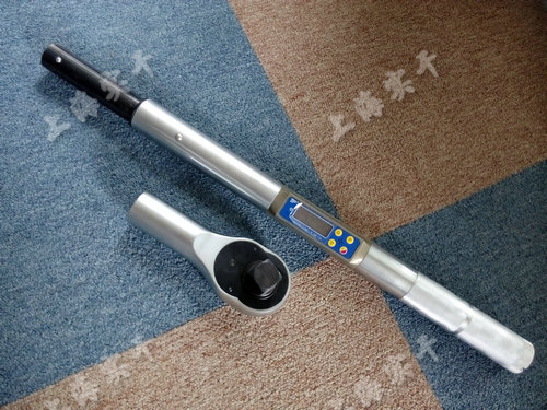 數(shù)顯扭矩扳手
